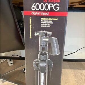 6000PG Digital Tripod - Black